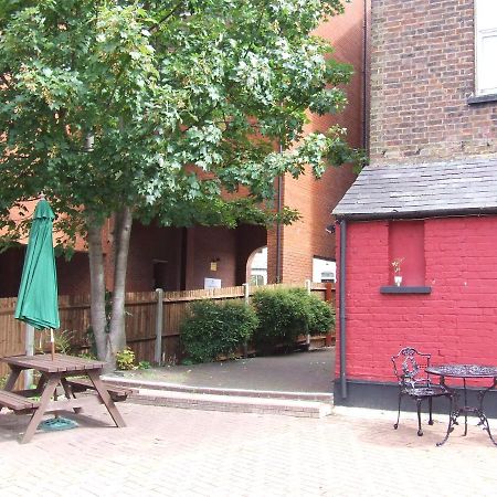 Alexandra Guest House Hemel Hempstead Ngoại thất bức ảnh