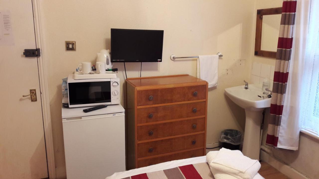 Alexandra Guest House Hemel Hempstead Ngoại thất bức ảnh