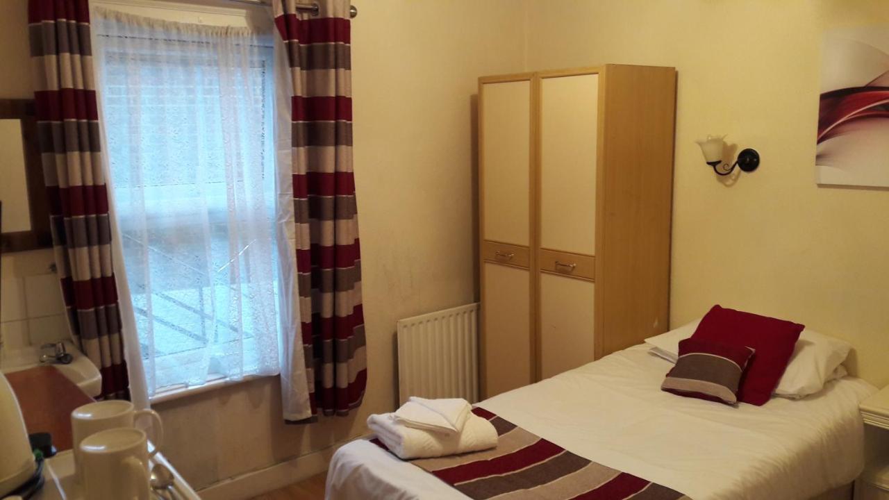Alexandra Guest House Hemel Hempstead Ngoại thất bức ảnh