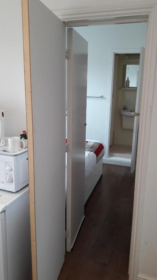 Alexandra Guest House Hemel Hempstead Ngoại thất bức ảnh
