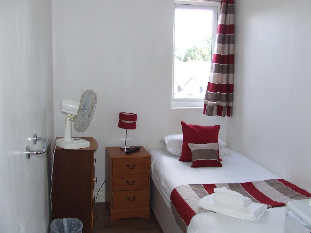 Alexandra Guest House Hemel Hempstead Phòng bức ảnh